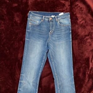 H&M skinny denim jeans, size 30/32, barely worn